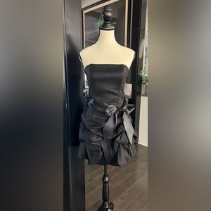 Jessica McClintock taffeta strapless bubble dress